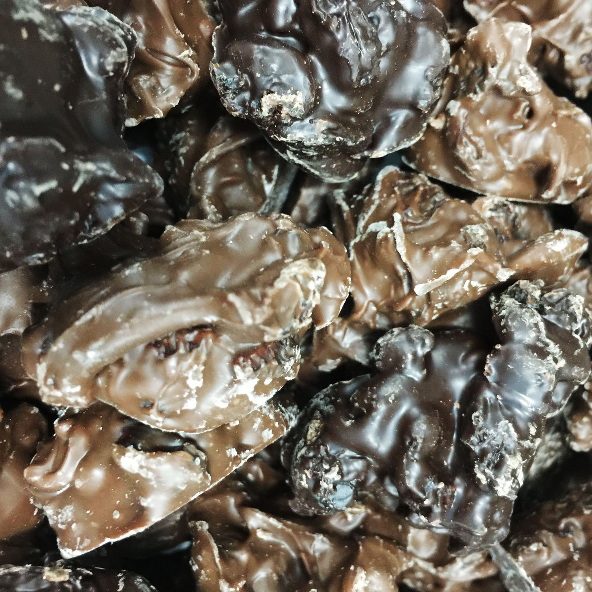 Raisin Clusters | Snyder's Candy